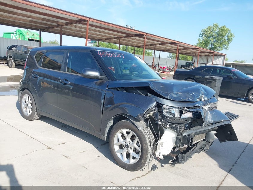 Vin: kndj23au2p7190614, lot: 45898220, kia soul s 2023 img_1