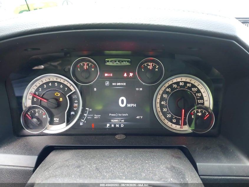 2015 RAM 1500 auction photo 7