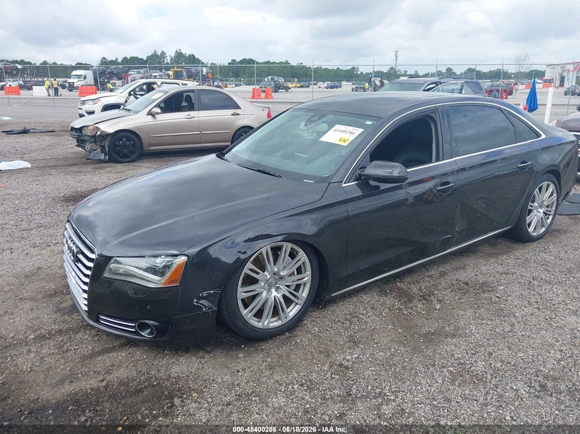 2011 AUDI A8 L auction photo 2
