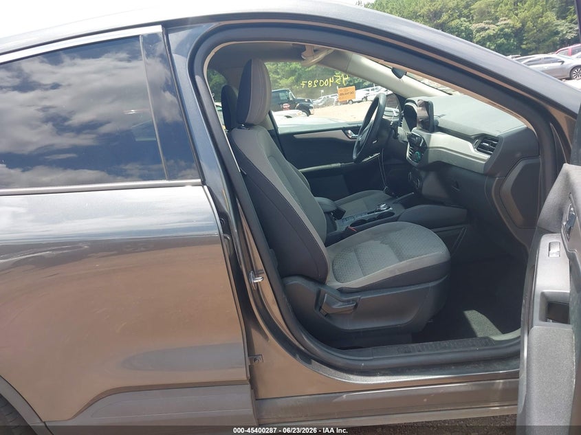 2020 FORD ESCAPE auction photo 5