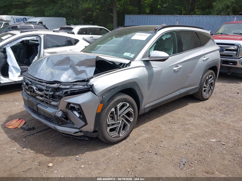 2025 HYUNDAI TUCSON auction photo 2