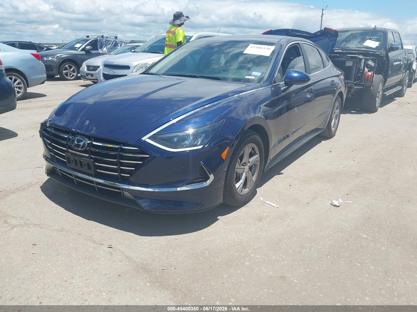 2021 HYUNDAI SONATA auction photo 2