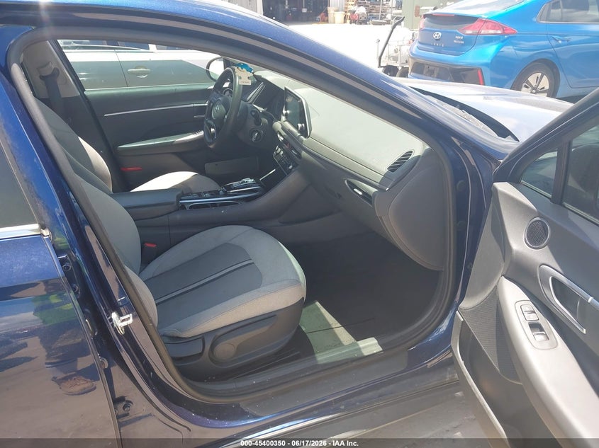 2021 HYUNDAI SONATA auction photo 5