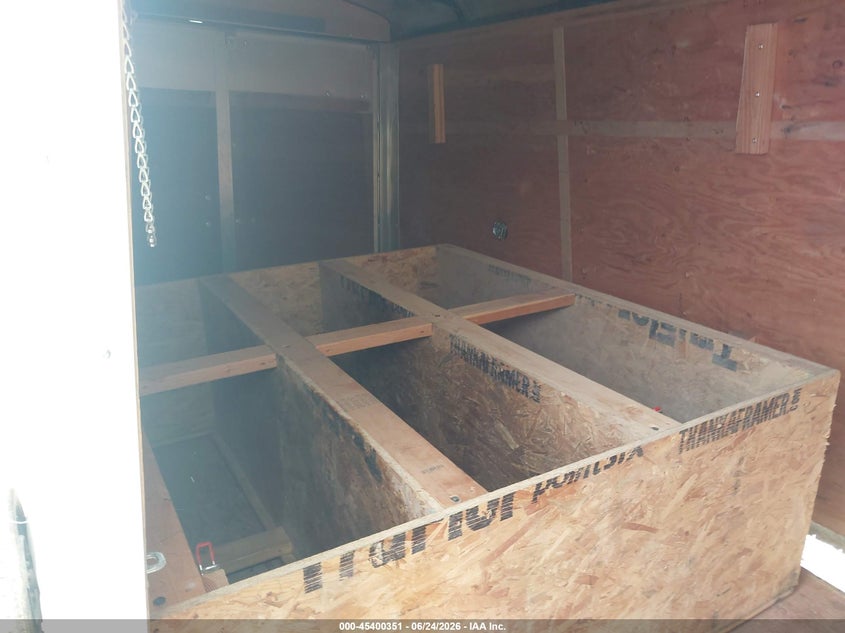 2018 MIRAGE TRAILERS 12' ENCLOSED auction photo 8