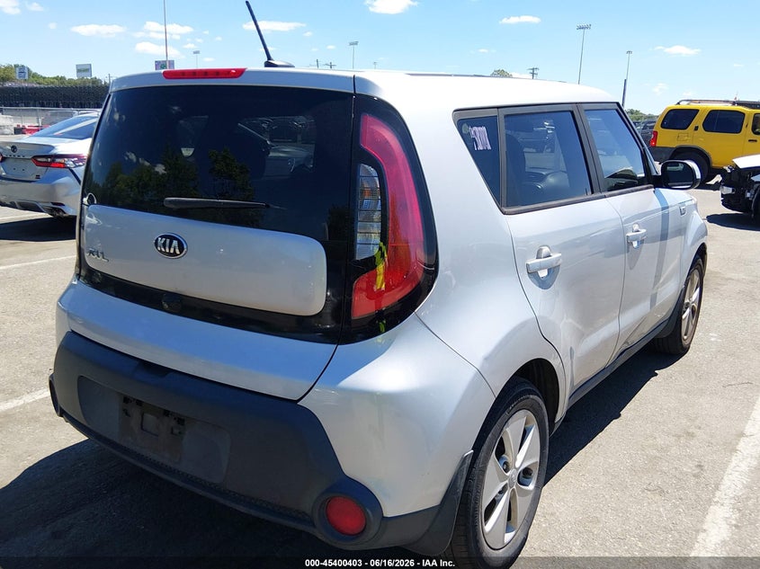 2016 KIA SOUL auction photo 4