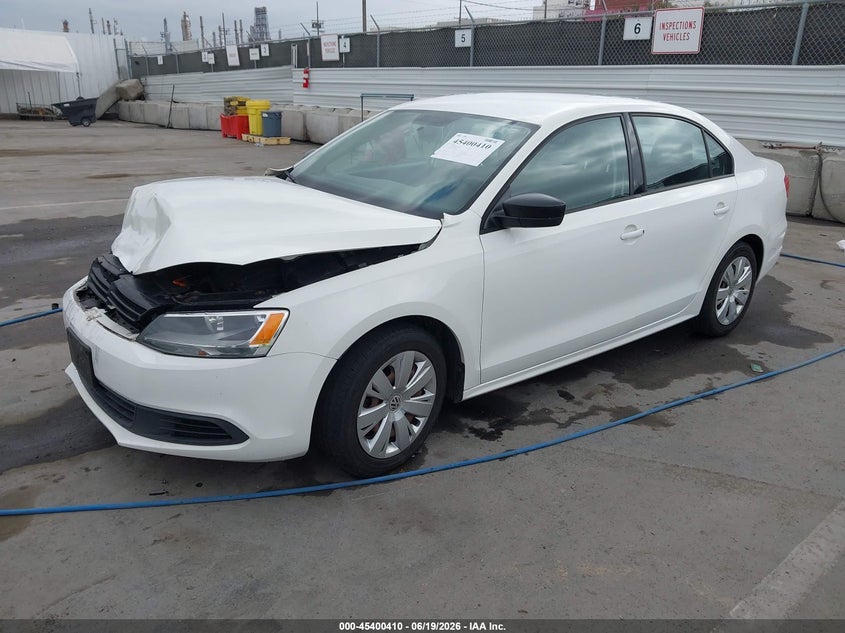3VW2K7AJXEM241746 2014 VOLKSWAGEN JETTA 2.0L S photo 1