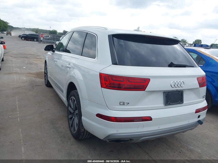 Vin: wa1laaf71hd016260, lot: 45898449, audi q7 3.0t premium 20173