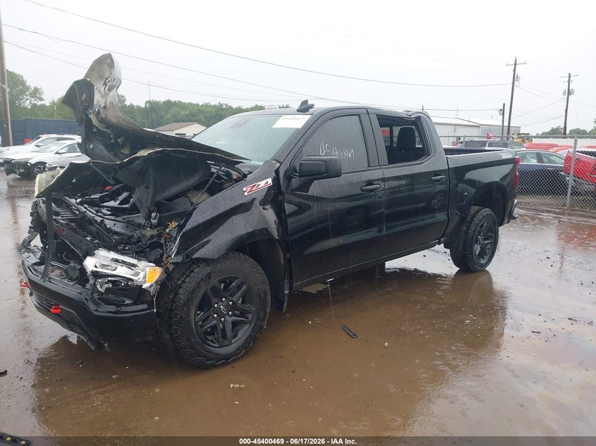 2024 CHEVROLET SILVERADO 1500 auction photo 2