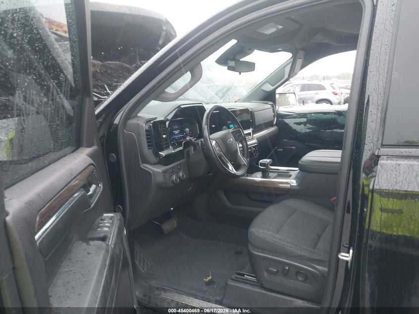 2024 CHEVROLET SILVERADO 1500 auction photo 5