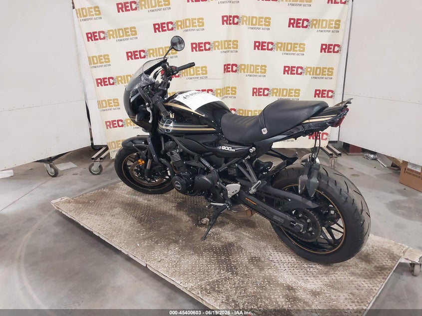 2024 KAWASAKI ZR900 auction photo 3