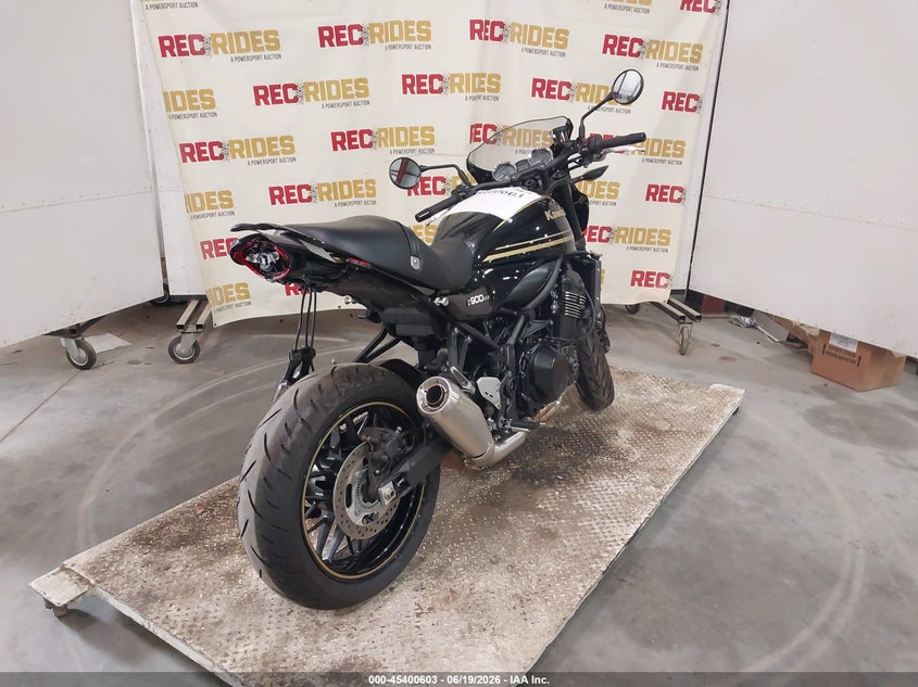 2024 KAWASAKI ZR900 auction photo 4