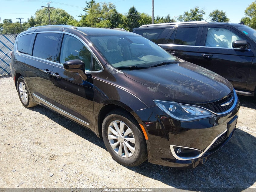 2018 Chrysler Pacifica Touring L Plus