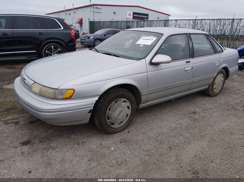 1995 Ford Taurus, Обычный износ, IAAI, VIN 1FALP52U4SG255238 — фото 2
