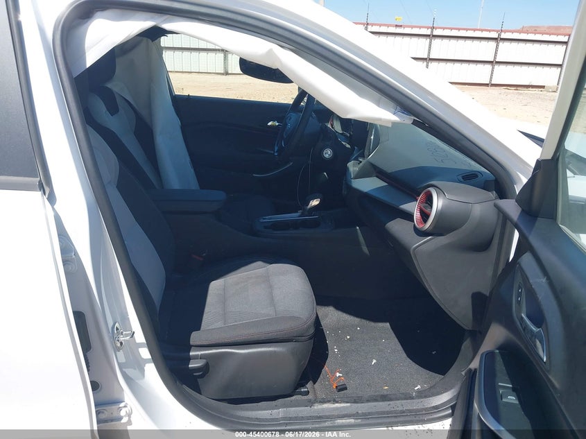 2026 CHEVROLET TRAX auction photo 5