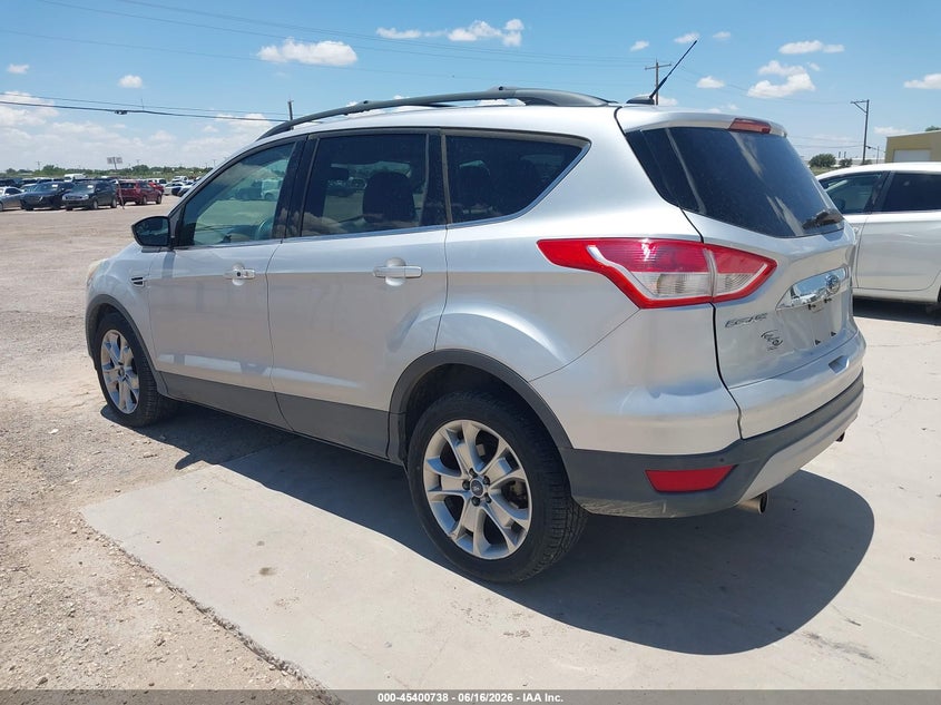 Vin: 1fmcu0hx7dua70267, lot: 45898742, ford escape sel 20133