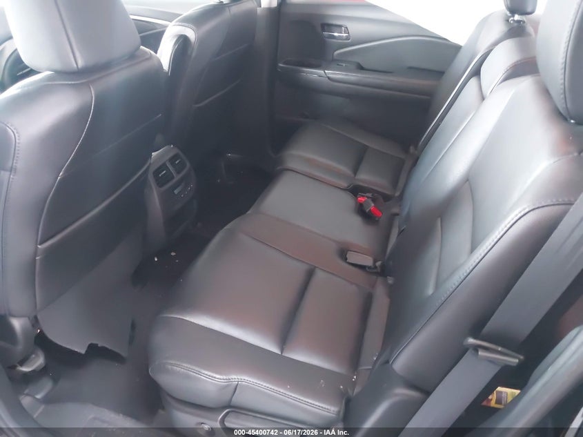 2017 HONDA PILOT auction photo 8