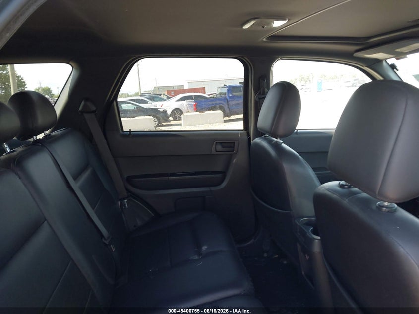 AtlanticExpress - Ford Escape