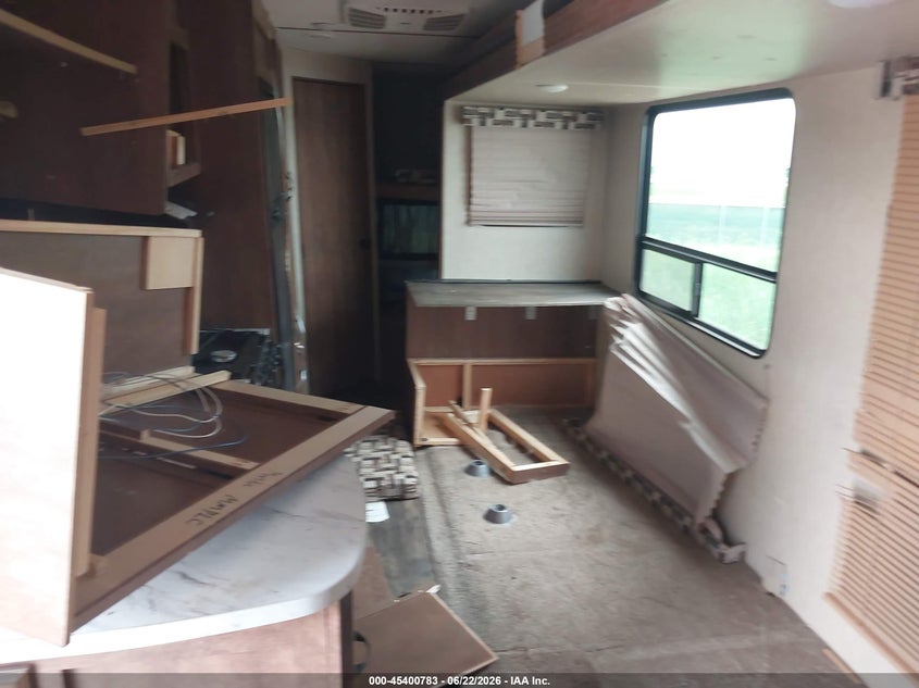 2018 STARCRAFT 27BHS auction photo 8