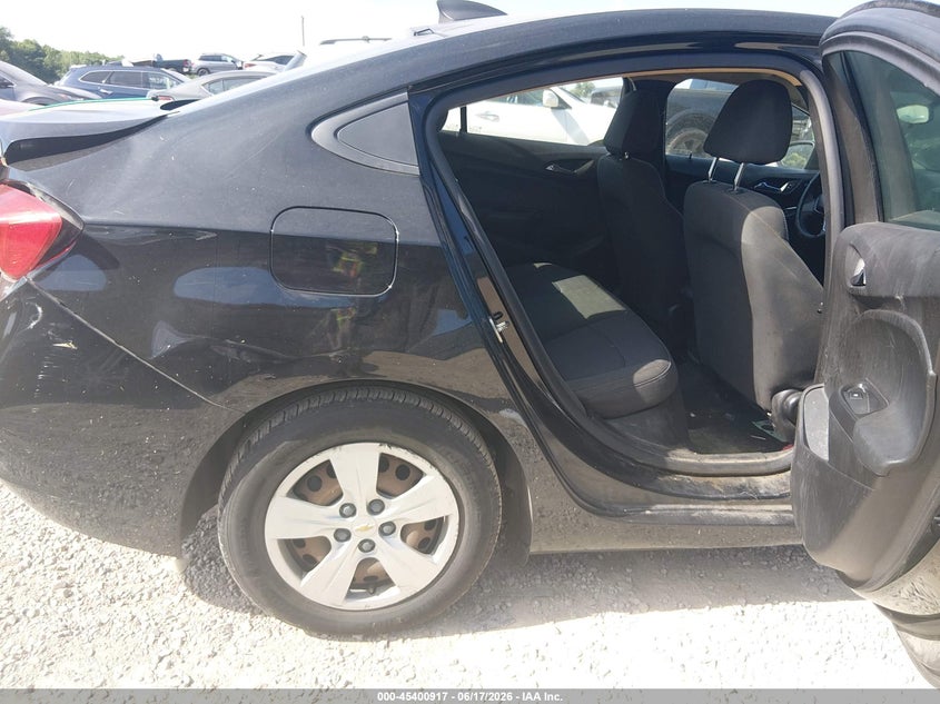 2018 CHEVROLET CRUZE auction photo 8
