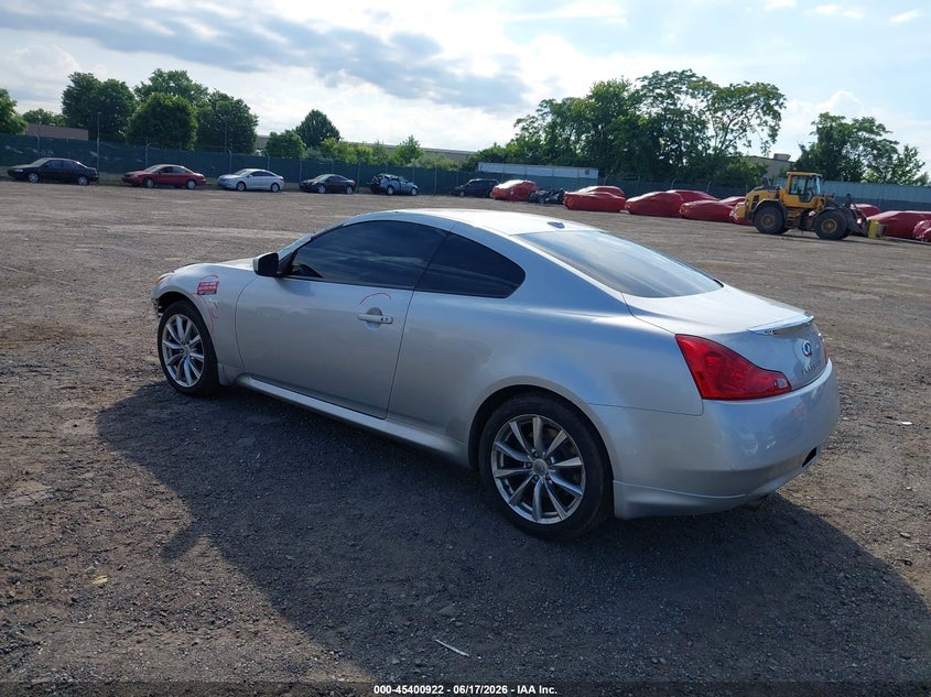 2012 INFINITI G37X auction photo 3