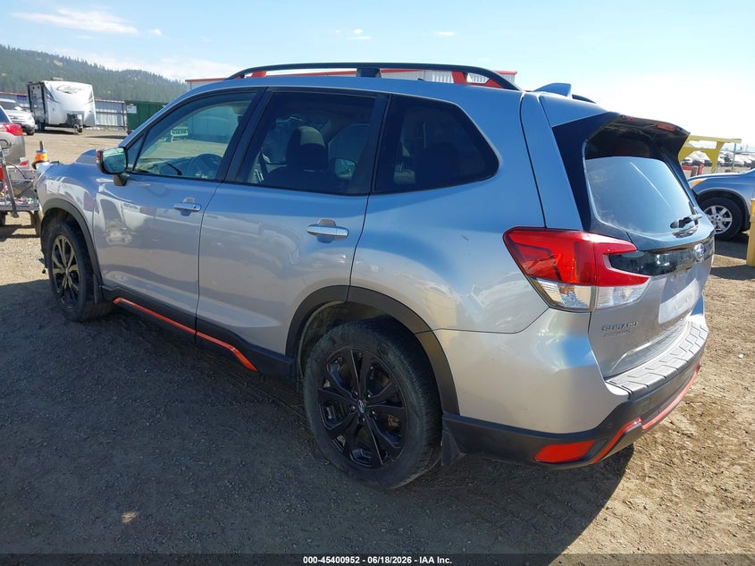 2019 SUBARU FORESTER auction photo 3