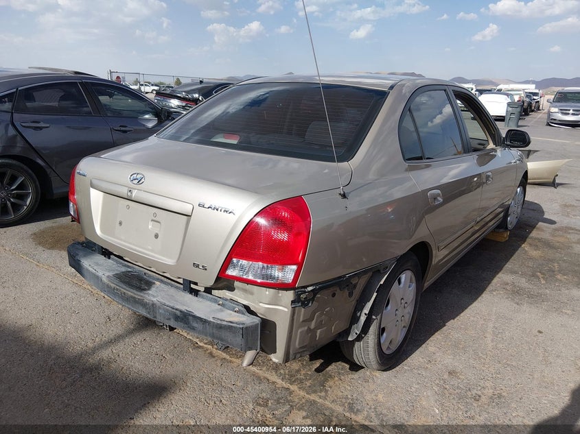 AtlanticExpress - Hyundai Elantra