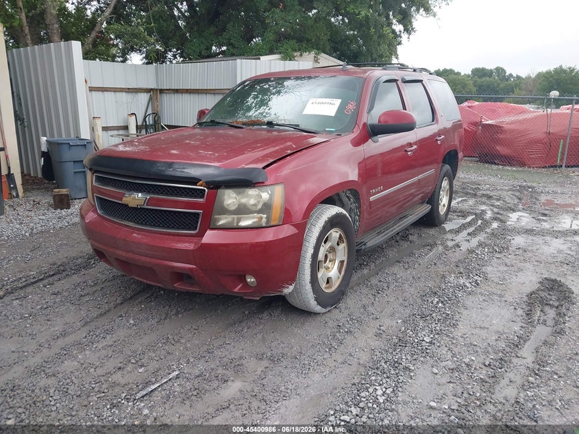 2011 CHEVROLET TAHOE auction photo 2