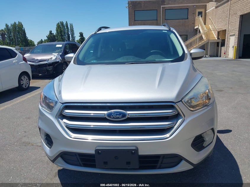 AtlanticExpress - Ford Escape