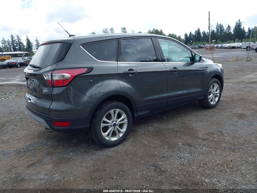 2017 FORD ESCAPE auction photo 4