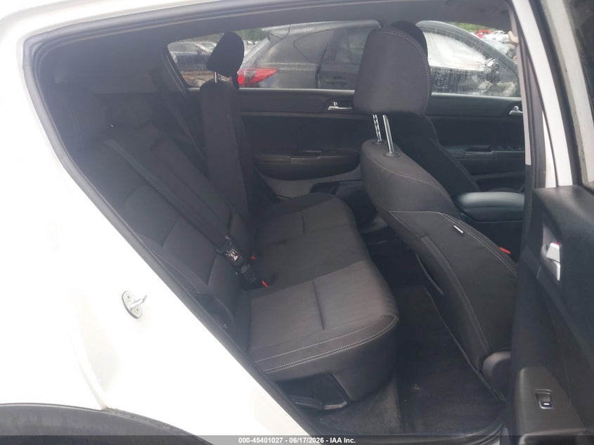 2020 Kia Sportage Lx VIN: KNDPM3AC5L7759381 Lot: 45401027