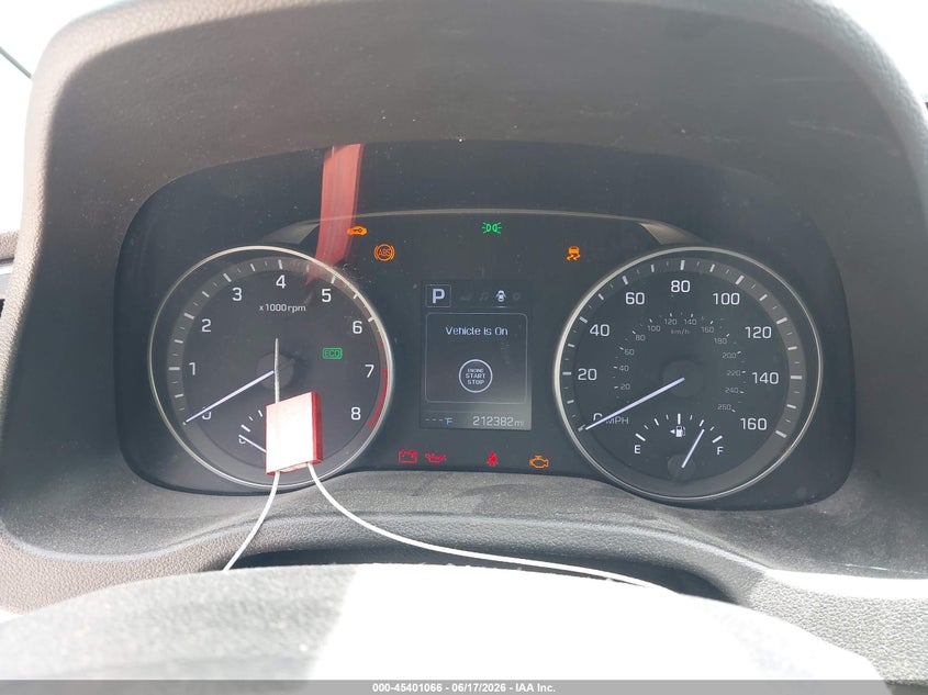 2017 HYUNDAI ELANTRA auction photo 7