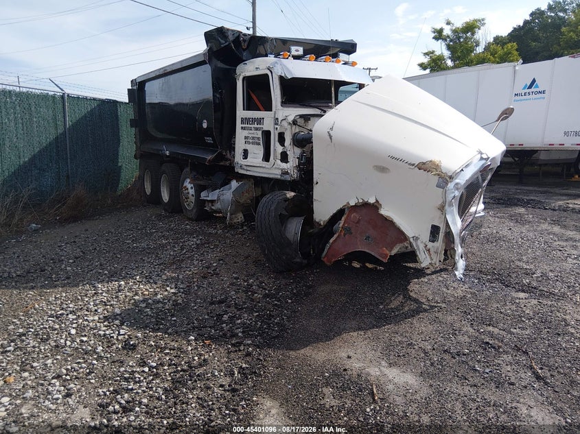 2013 PETERBILT 367 auction photo 1