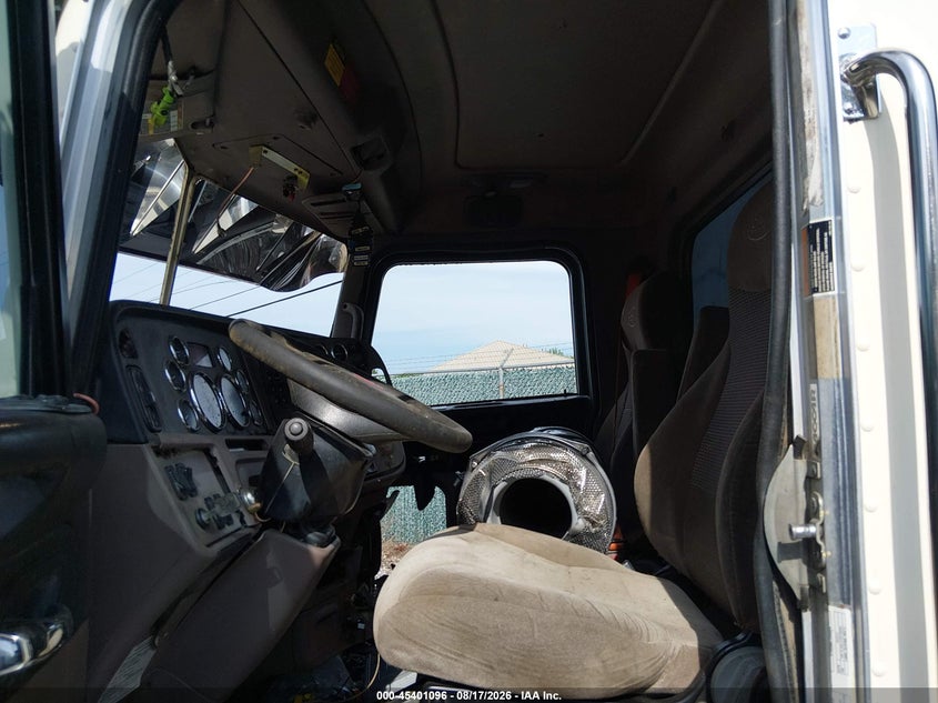 2013 PETERBILT 367 auction photo 8