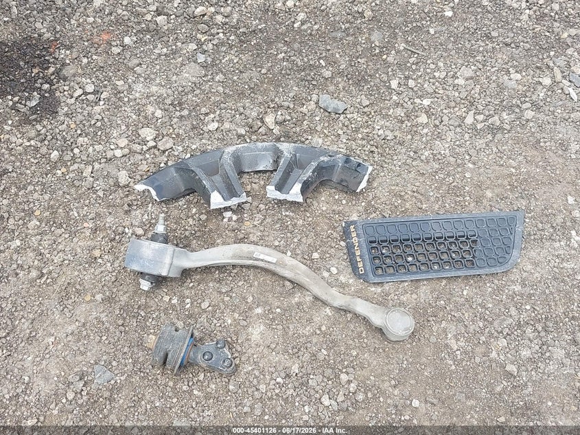 2026 Land Rover Defender P635 Octa/P635 Octa Black VIN: SALEZEE97T2489868 Lot: 45401126