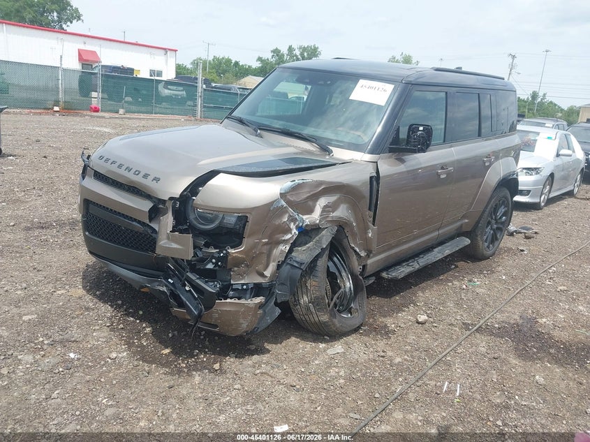 Vin: salezee97t2489868, lot: 45899129, land rover defender p635 octa/p635 octa black 20262