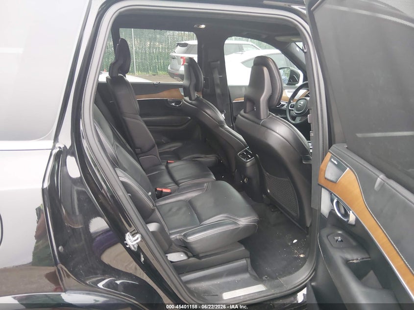 2018 VOLVO XC90 auction photo 8