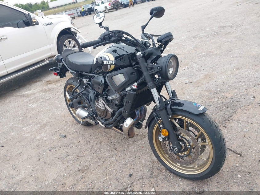 2025 Yamaha Mtm690