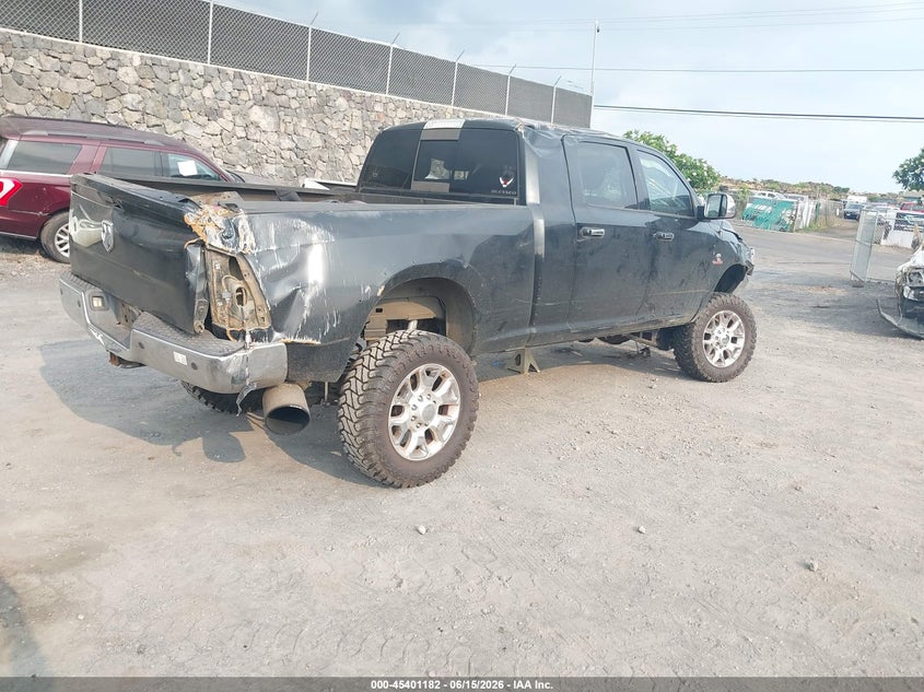Vin: 3c6ur5ml2fg576726, lot: 45899185, ram 2500 big horn 20154