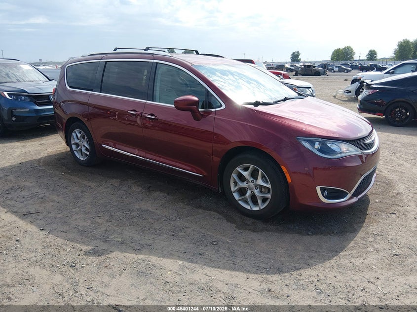 Vin: 2c4rc1bg0kr733575, lot: 45899247, chrysler pacifica touring l 2019 img_1