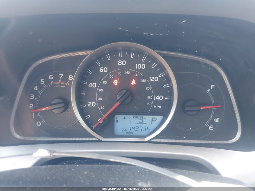 2015 TOYOTA RAV4 auction photo 7