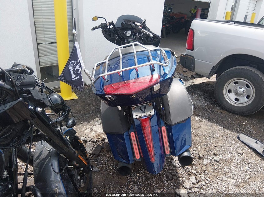 2011 Victory Motorcycles Cross Country Standard VIN: 5VPDB36N3B3002506 Lot: 45401290