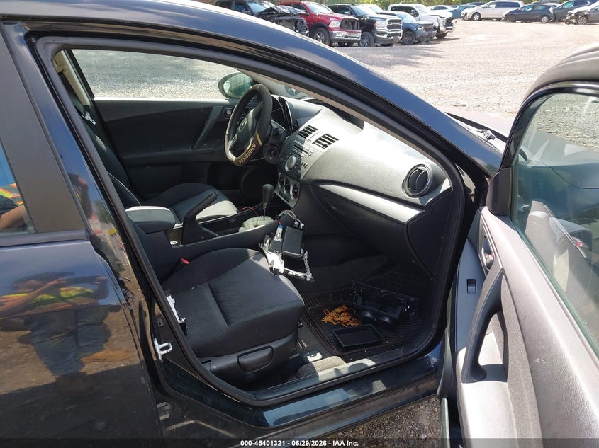2010 MAZDA MAZDA3 auction photo 5