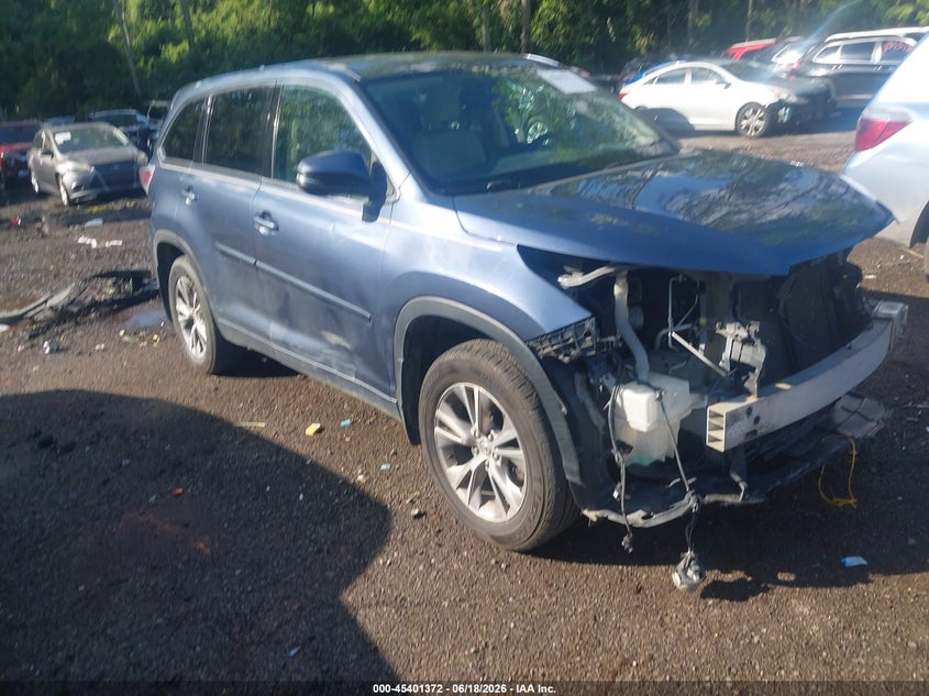Vin: 5tdbkrfh5fs078672, lot: 45899375, toyota highlander le plus v6 2015 img_1