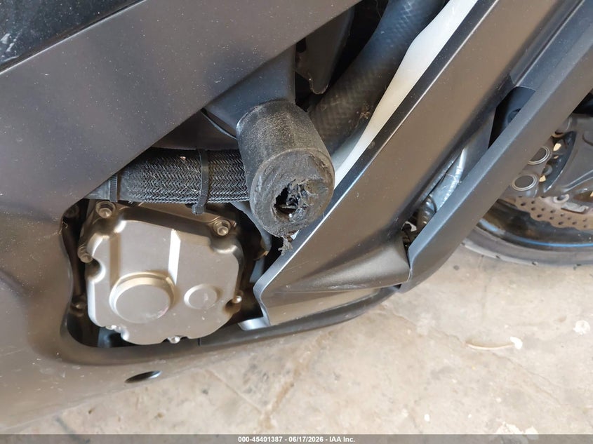 2012 Kawasaki Zx1000 J VIN: JKAZXCJ16CA011296 Lot: 45401387