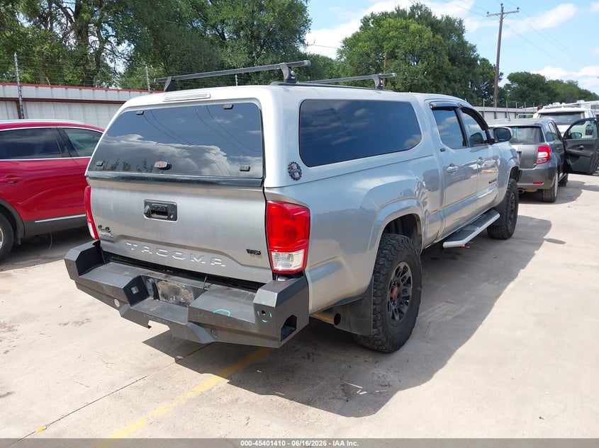 2016 TOYOTA TACOMA auction photo 4