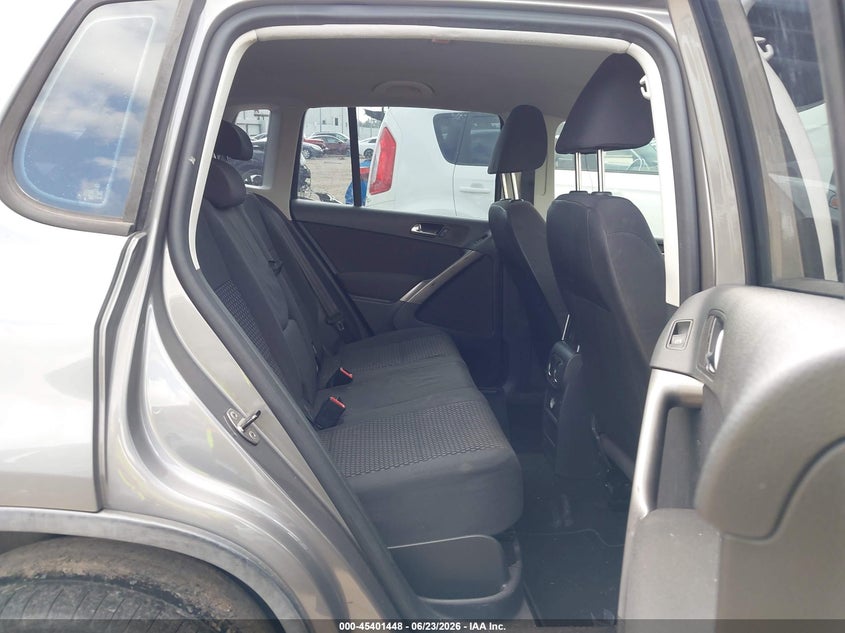 AtlanticExpress - Volkswagen Tiguan