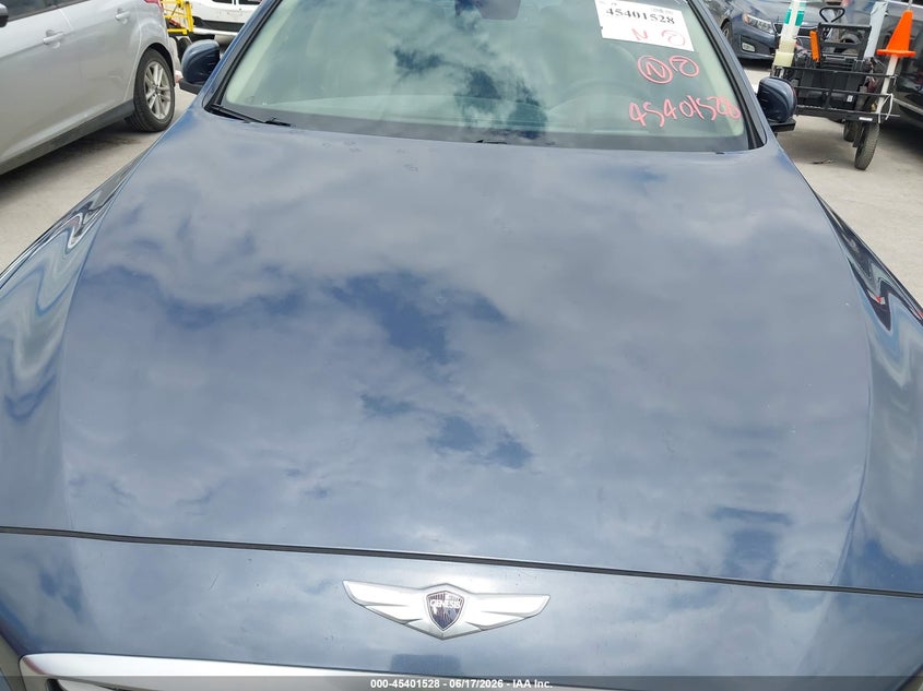 2015 Hyundai Genesis 3.8 VIN: KMHGN4JE5FU101758 Lot: 45401528