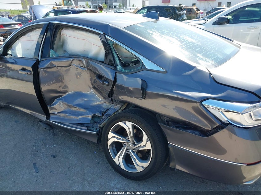 2019 HONDA ACCORD auction photo 6