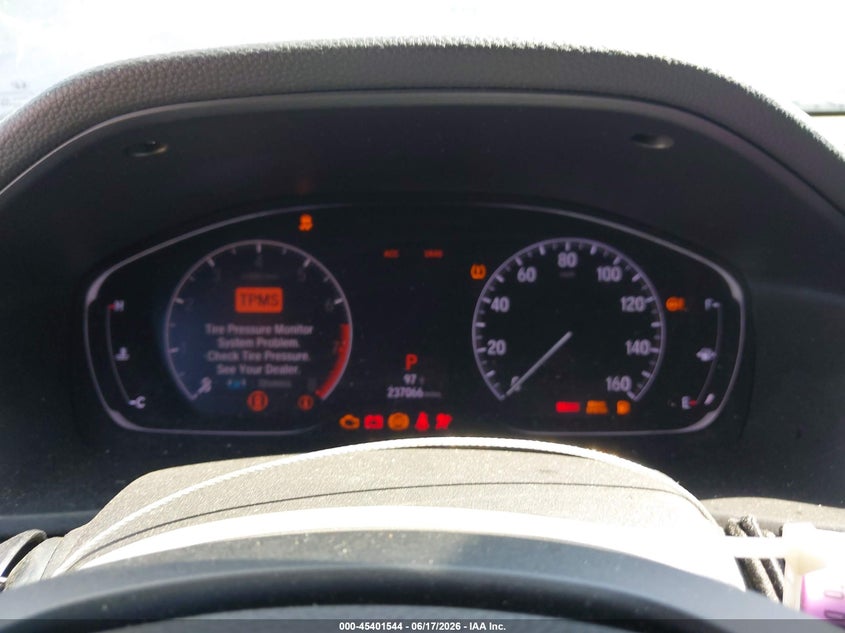 2019 HONDA ACCORD auction photo 7