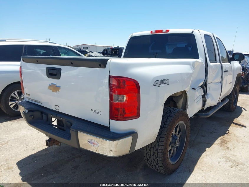 2011 CHEVROLET SILVERADO PICKUP 5.3L V-8 VVT, 315HP